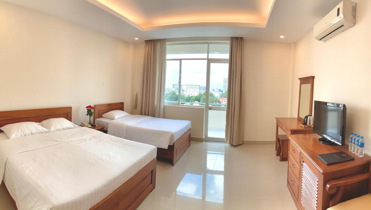 Tan Son Nhat 2 Hotel Hô Chi Minh-Ville Extérieur photo